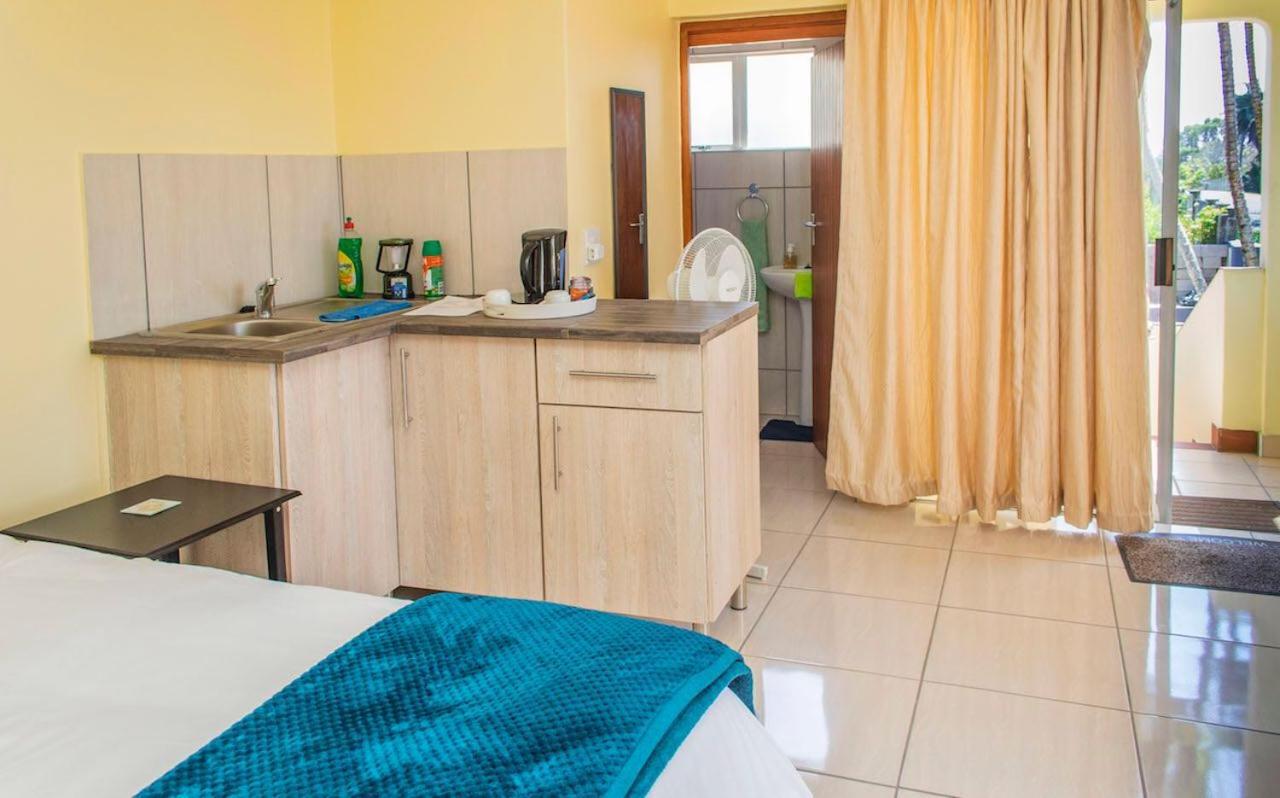 15 @ Porter Guesthouse Port Shepstone Zewnętrze zdjęcie